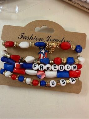 🇺🇸🇺🇸🇺🇸BOGOHO🇺🇸🇺🇸🇺🇸Fashion Jewelry Red White Blue Patriotic Beaded Bracelet Stack